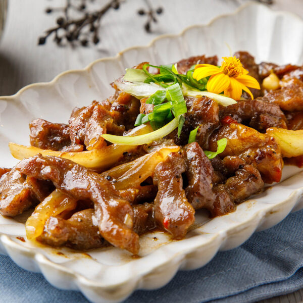 紅杉宅料理｜紅杉食品｜料理包/冷凍食品/團購/批發商/食品工廠/客製化料理包/調理包_熟鐵牛柳